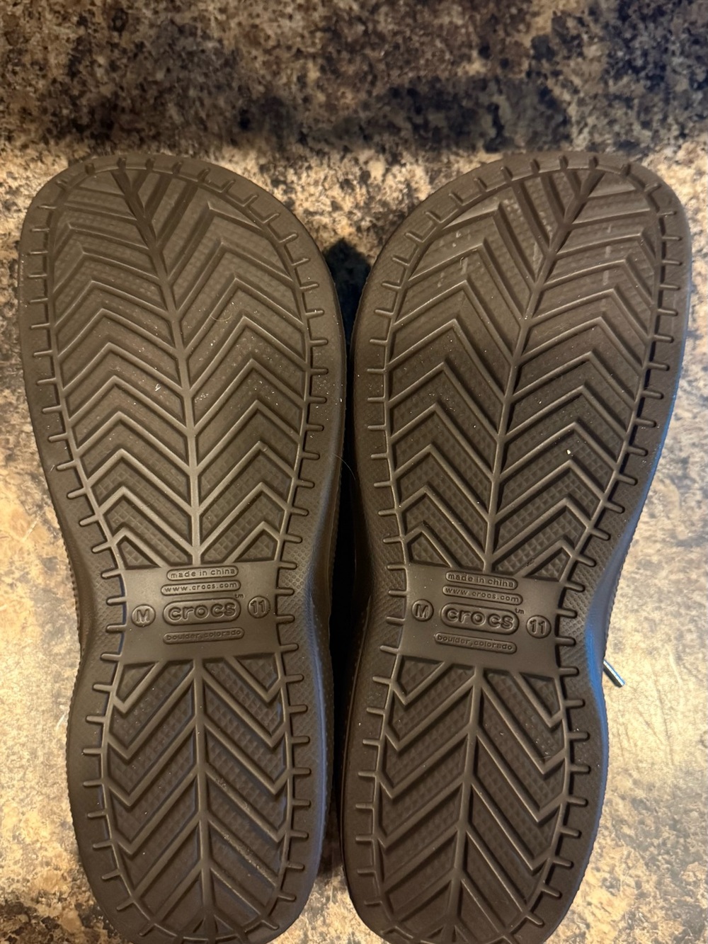 Crocs Islander Men's Casual Brown Slip-On Lace Deck Shoes. Size 11. - Picture 4 of 5